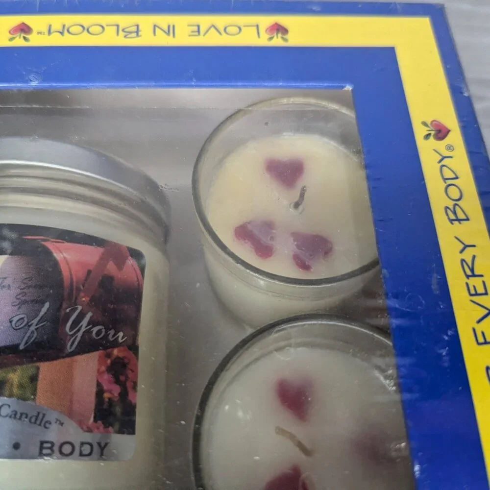 Love in Bloom Greeting Card Candle Set Thinking of You For Everybody NIB